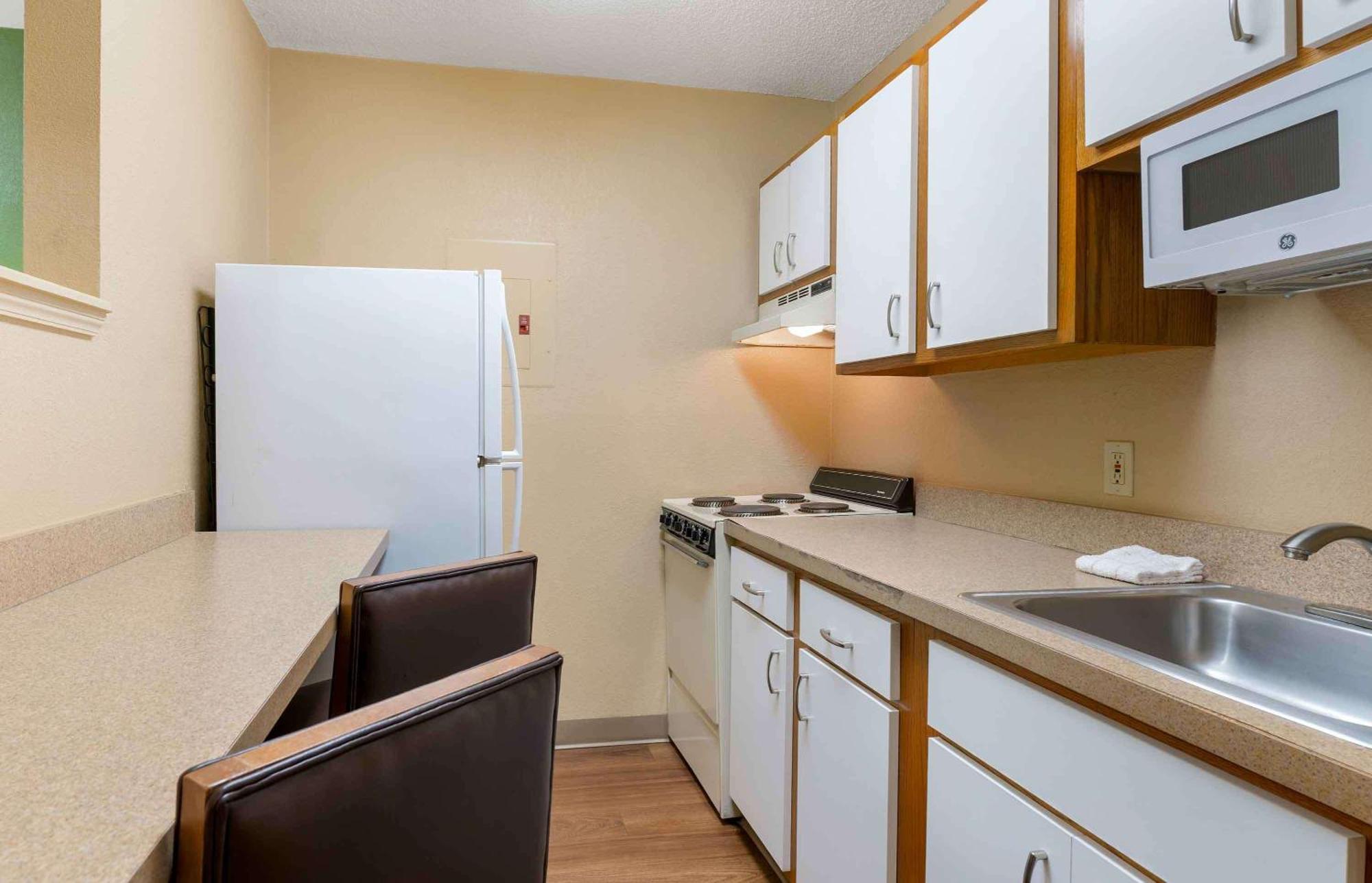 Extended Stay America Suites - Cleveland - Middleburg Heights Exterior foto